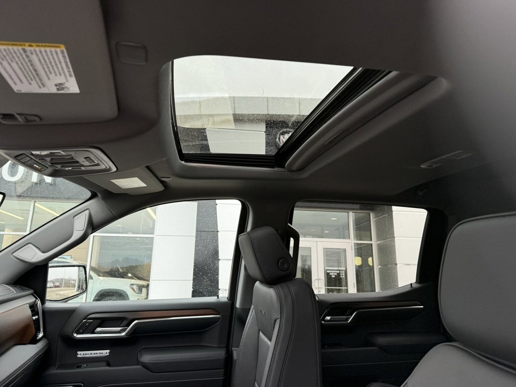 New 2026 GMC Sierra 1500 Denali w/ Denali Reserve Package image 12