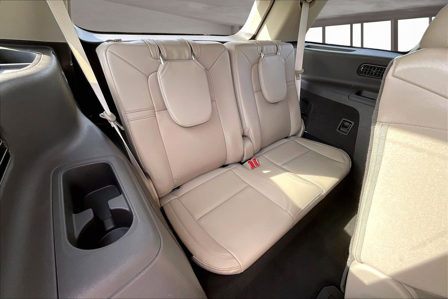 Used 2022 Lincoln Aviator 2WD image 25