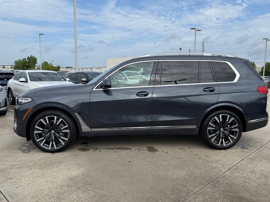 Used 2021 BMW X7 xDrive40i w/ Premium Package AWD/4WD image 8