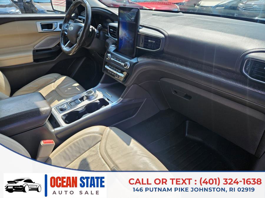Used 2020 Ford Explorer Platinum w/ Premium Technology Package image 15