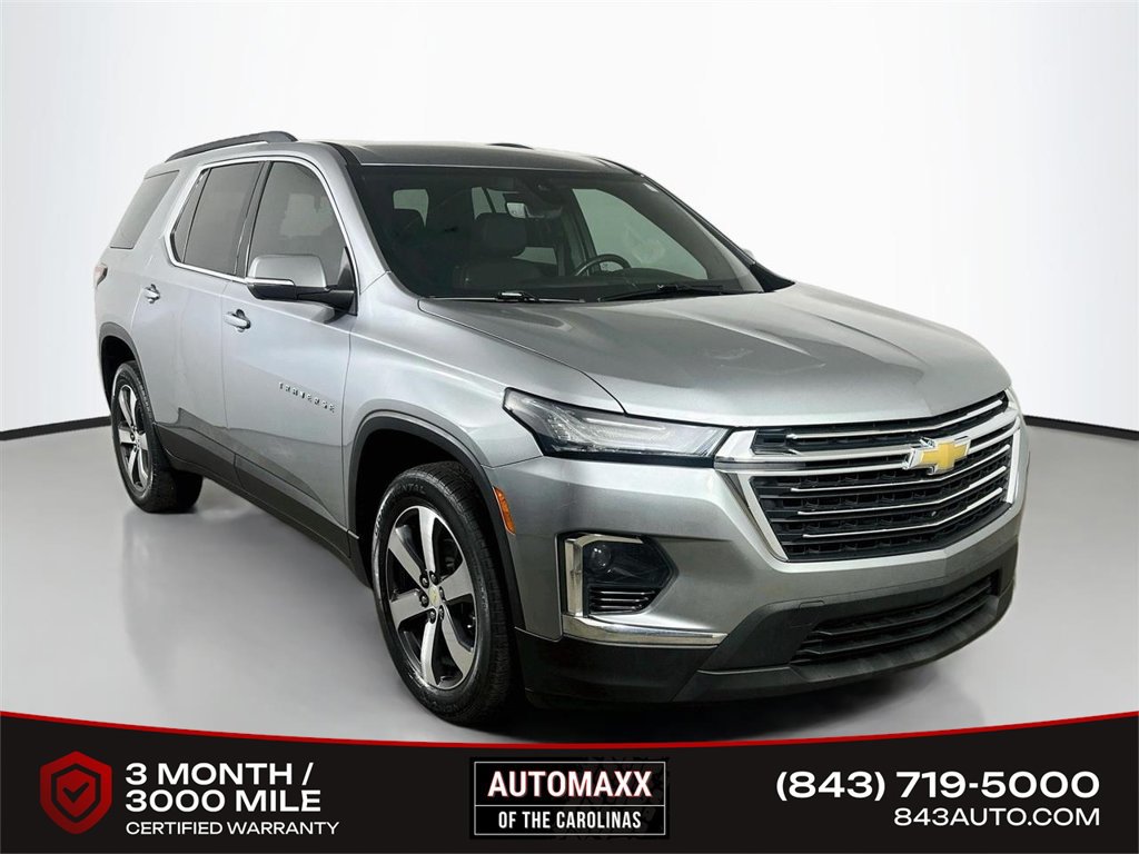 Used 2023 Chevrolet Traverse LT w/ LT Premium Package FWD image 1