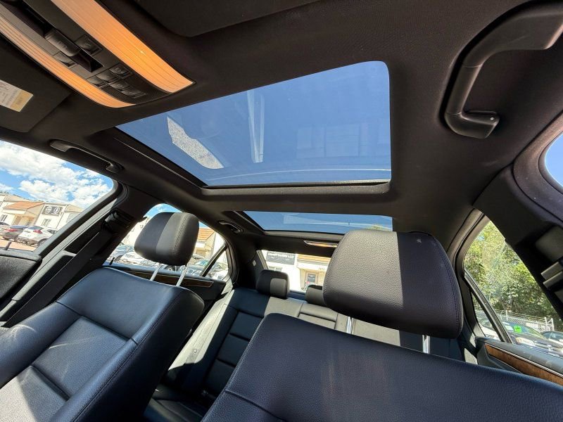 Used 2011 Mercedes-Benz E 350 4MATIC image 13