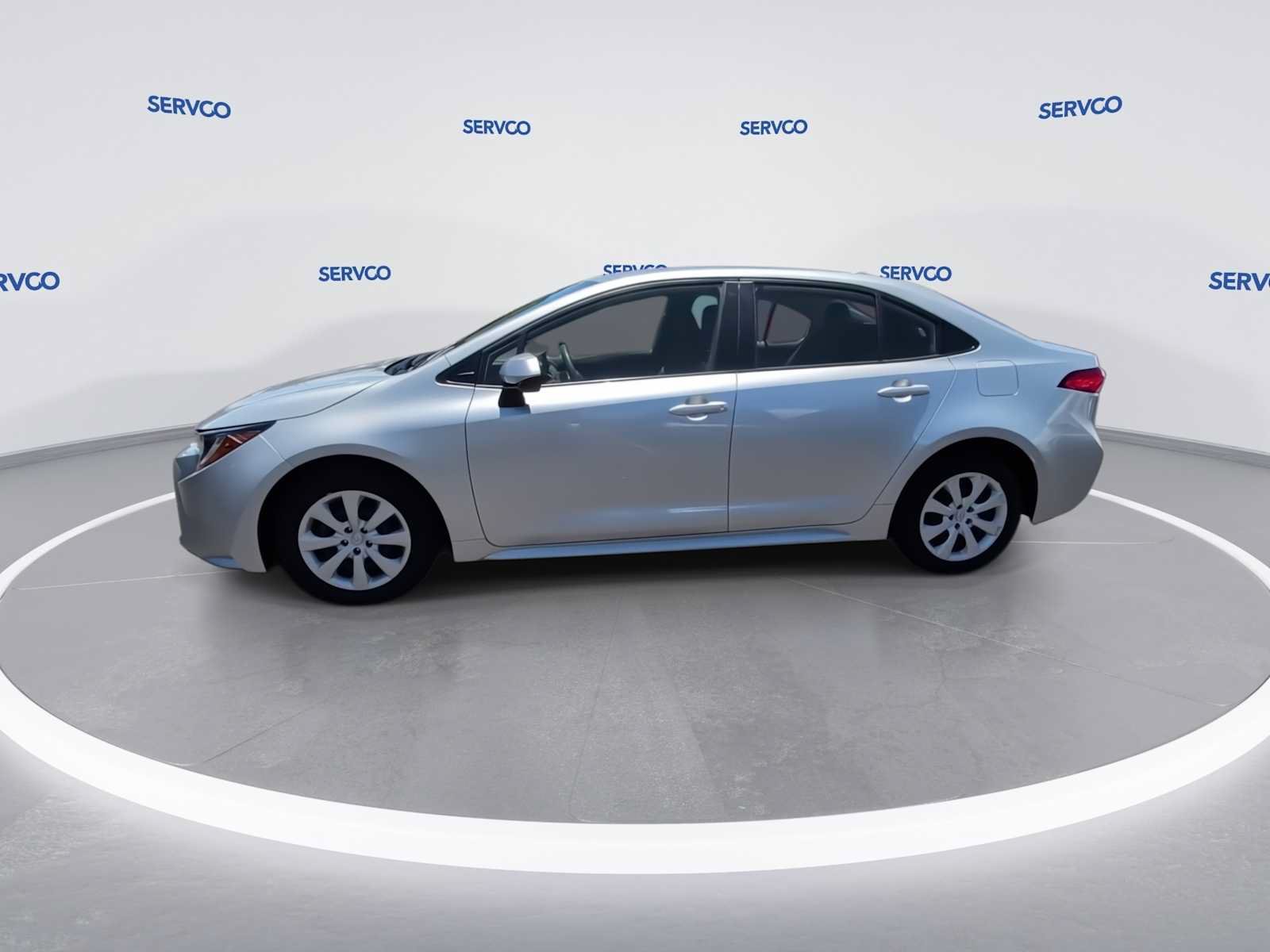 Used 2024 Toyota Corolla LE FWD image 5