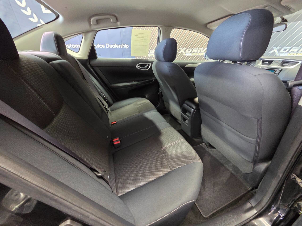 Used 2015 Nissan Sentra S image 26