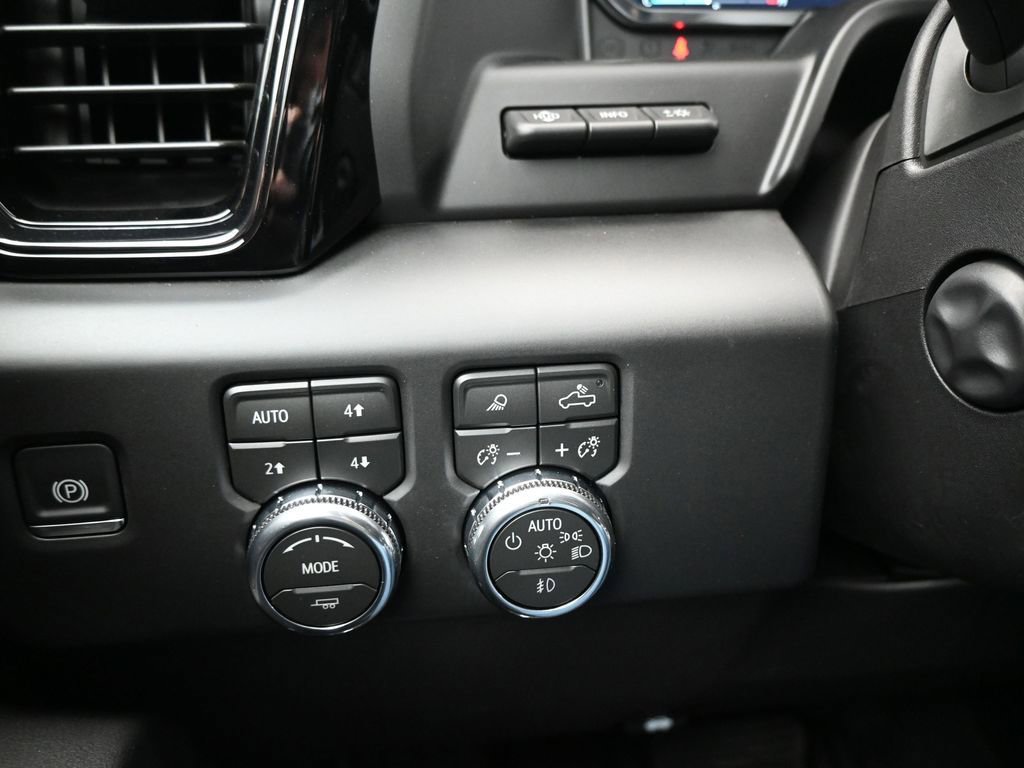 New 2026 GMC Sierra 1500 AT4 w/ AT4 Premium Package image 21