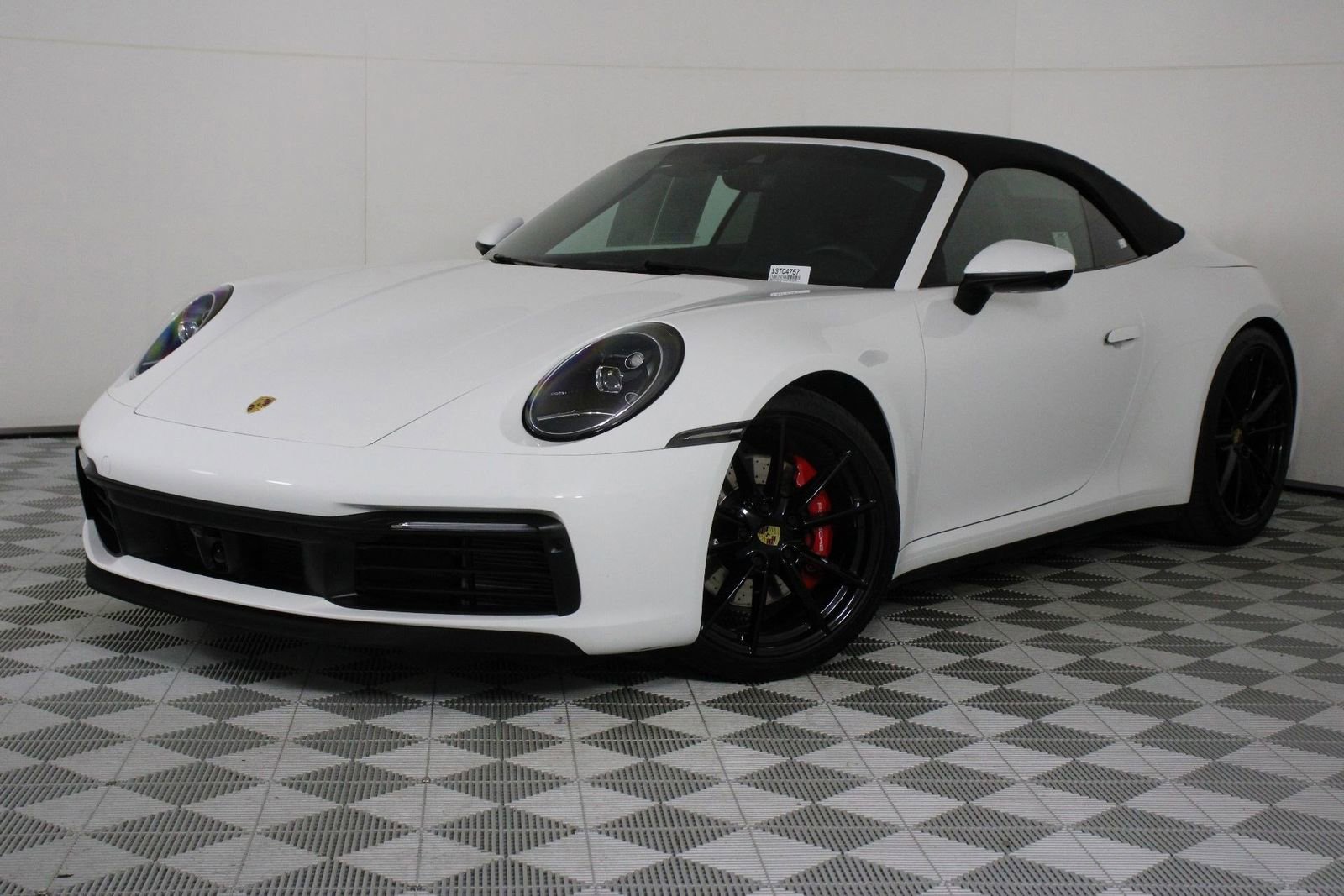 Certified 2020 Porsche 911 Carrera 4S AWD/4WD image 34