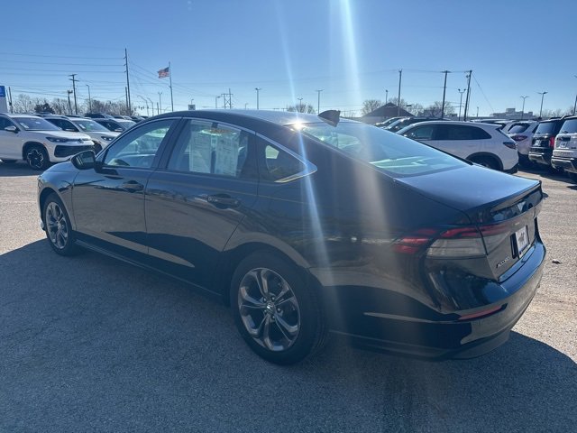 Used 2023 Honda Accord EX image 5