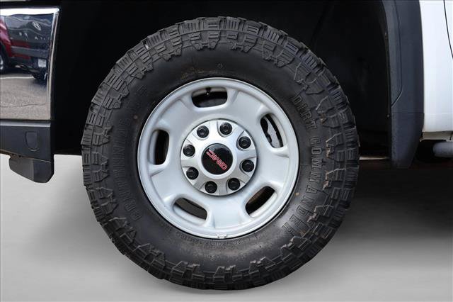 Used 2022 GMC Sierra 2500 Pro w/ Convenience Package AWD/4WD image 9