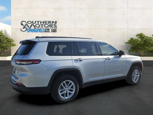 Used 2025 Jeep Grand Cherokee L Laredo w/ Luxury Tech Group I RWD image 5