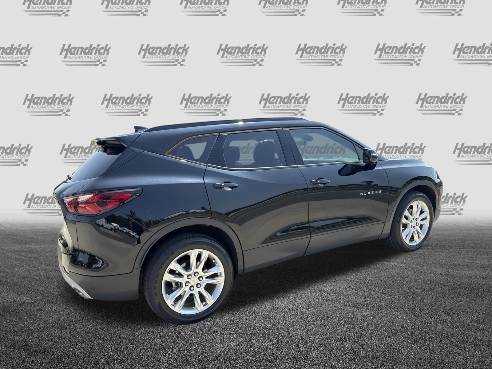 Used 2020 Chevrolet Blazer LT w/ Sound & Technology Package FWD image 10