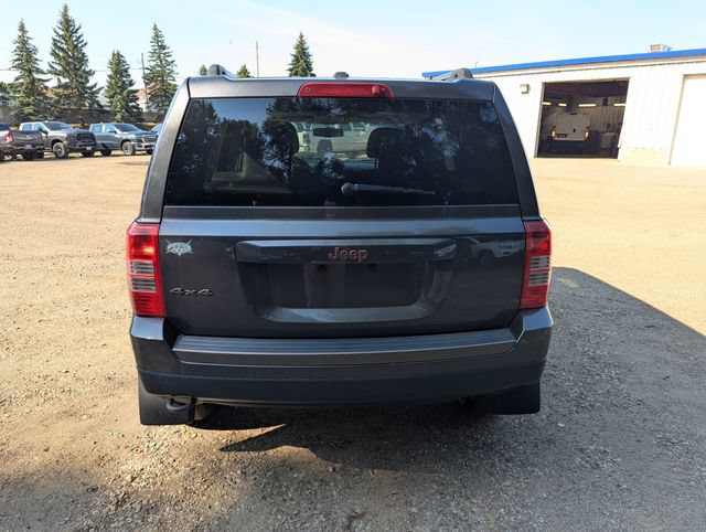 Used 2016 Jeep Patriot 75th Anniversary w/ Power Value Group AWD/4WD image 12