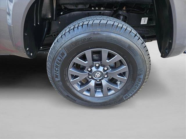 Used 2021 Toyota Tacoma SR5 image 9