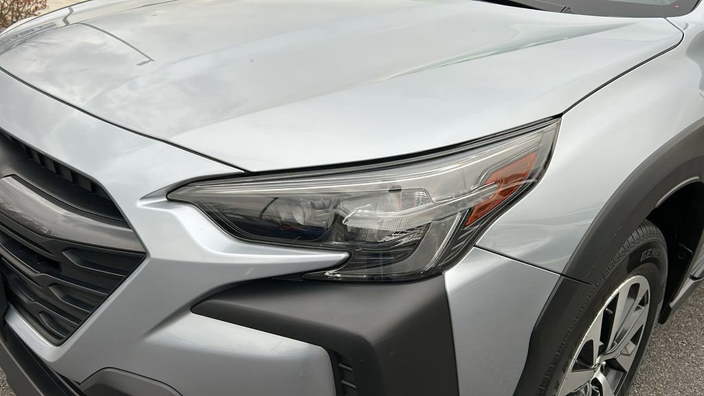 Certified 2023 Subaru Outback 2.5i image 4