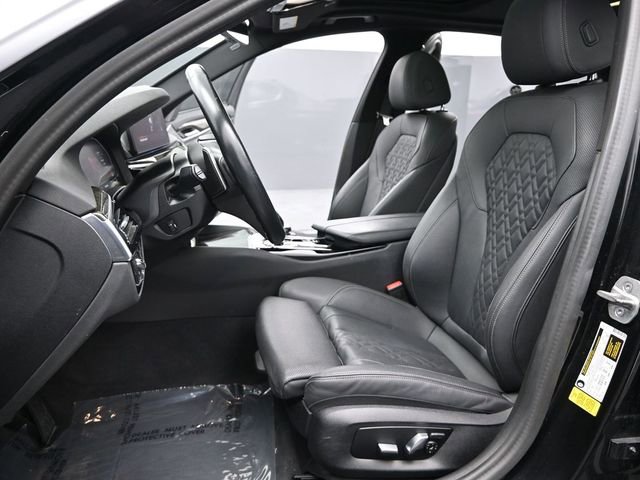 Used 2023 BMW 530i image 16