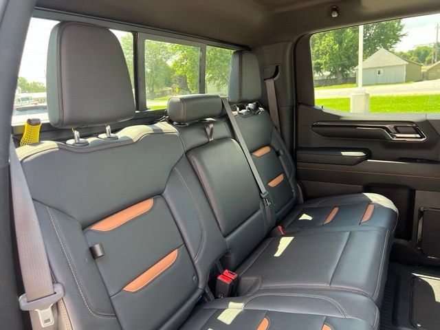 Used 2024 GMC Sierra 1500 AT4 w/ AT4 Premium Package AWD/4WD image 20
