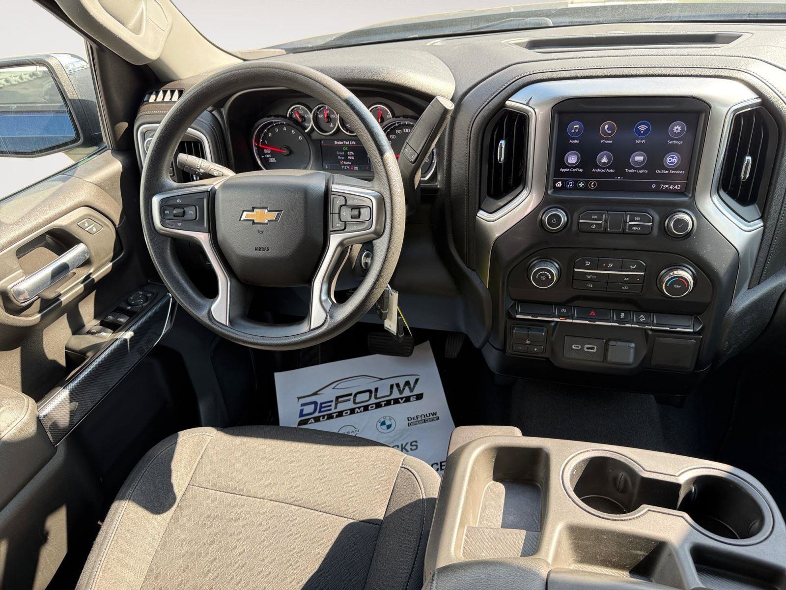 Used 2019 Chevrolet Silverado 1500 LT w/ Z71 Off-Road Package AWD/4WD image 11