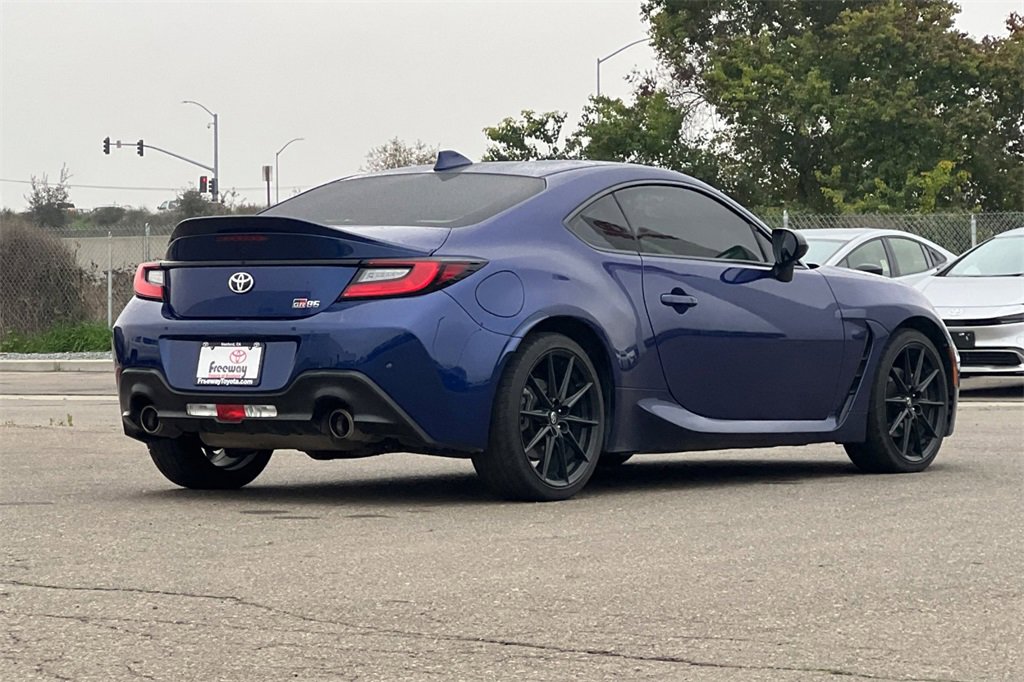 Certified 2023 Toyota GR86 Premium image 5