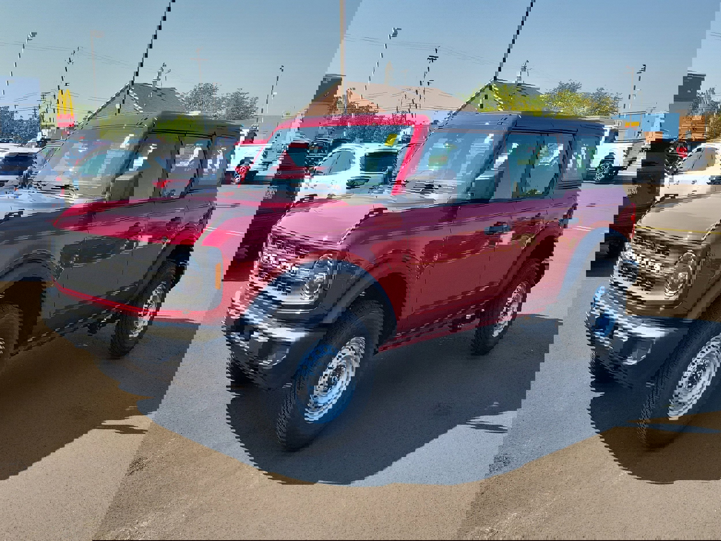 New 2025 Ford Bronco 4-Door image 2