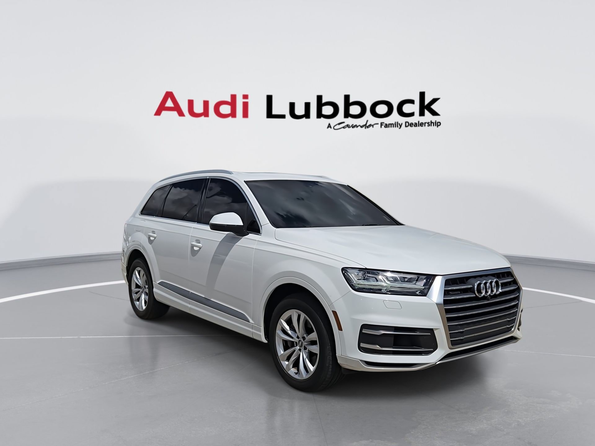Used 2019 Audi Q7 3.0T Premium Plus w/ Premium Plus Package AWD/4WD image 2