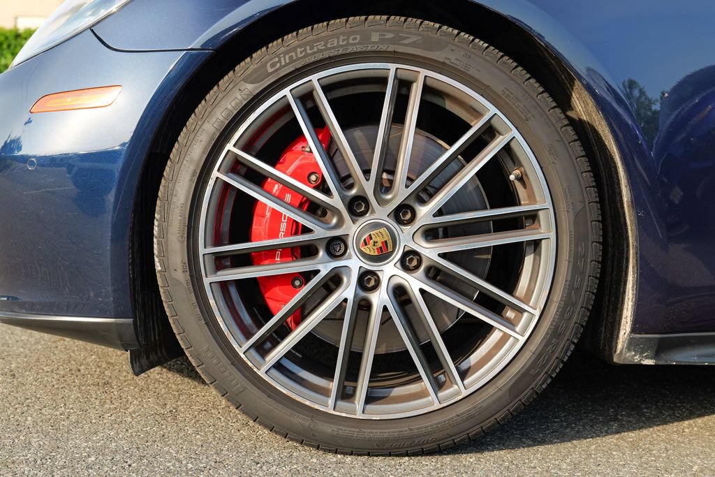 Used 2023 Porsche Panamera GTS AWD/4WD image 15