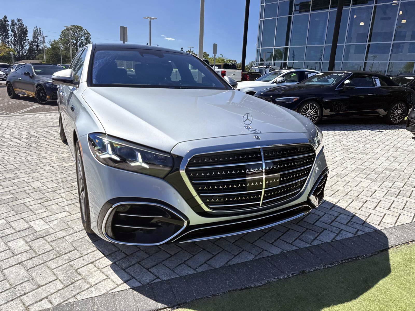 New 2027 Mercedes-Benz S 580 4MATIC Sedan image 8
