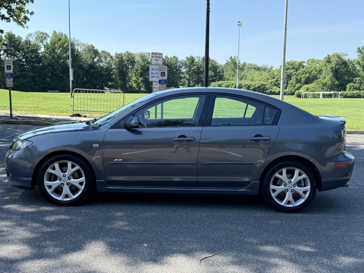 Used 2007 MAZDA MAZDA3 s Touring FWD image 10
