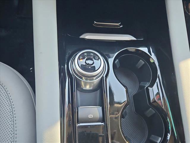 Used 2025 Ford Explorer Platinum w/ LUX Leather Package image 12