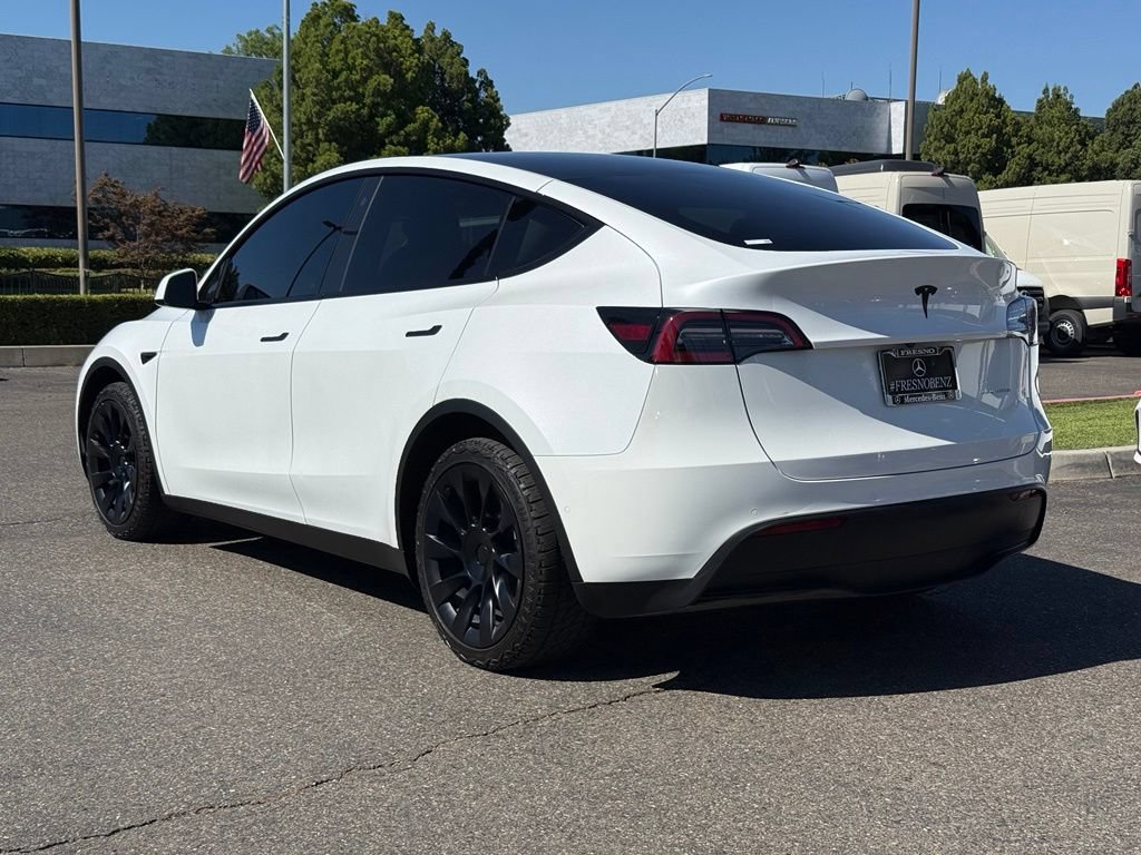 Used 2022 Tesla Model Y Long Range AWD/4WD image 8