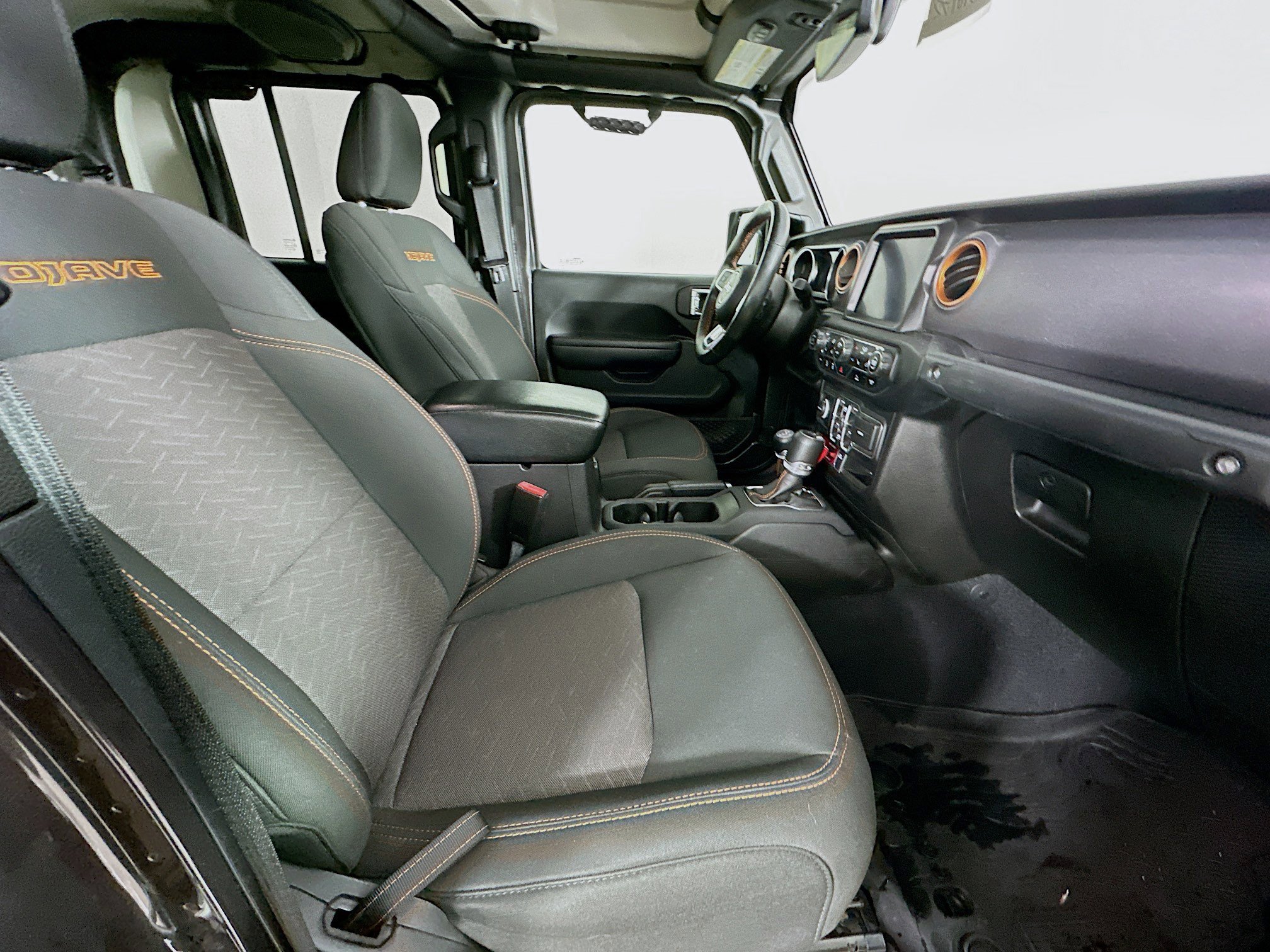 Used 2021 Jeep Gladiator Mojave image 34