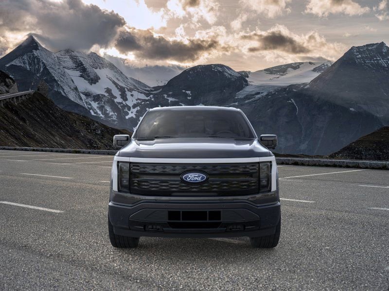 New 2025 Ford F150 Lightning Platinum AWD/4WD image 7