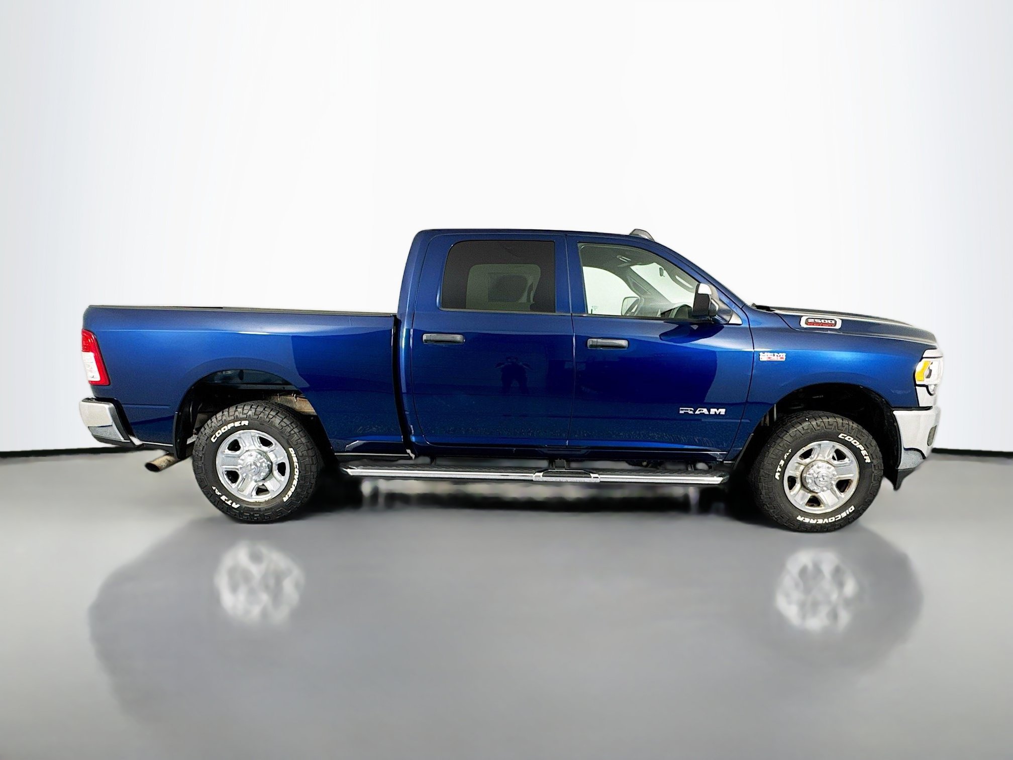 Used 2021 RAM 2500 Tradesman AWD/4WD image 4