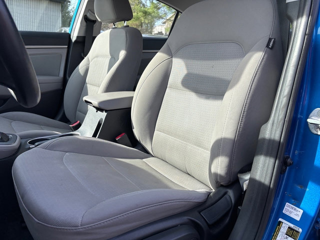 Used 2018 Hyundai Elantra SEL image 11