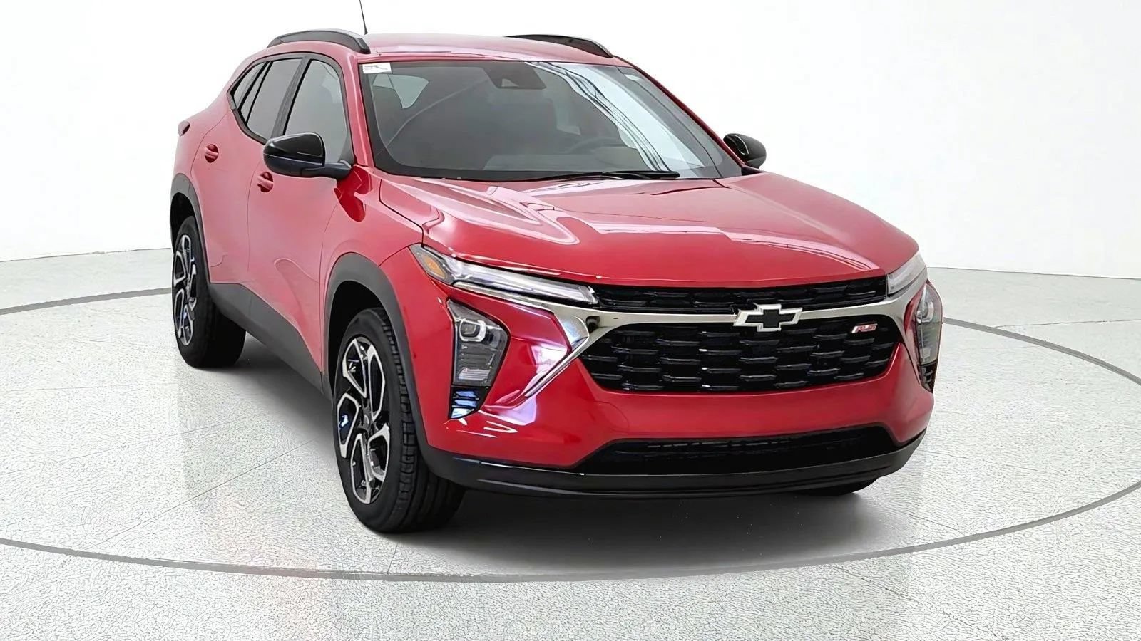 New 2026 Chevrolet Trax RS w/ Driver Confidence Package FWD image 2