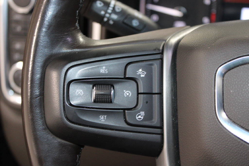Used 2022 GMC Sierra 2500 Denali w/ Denali Ultimate Package AWD/4WD image 36