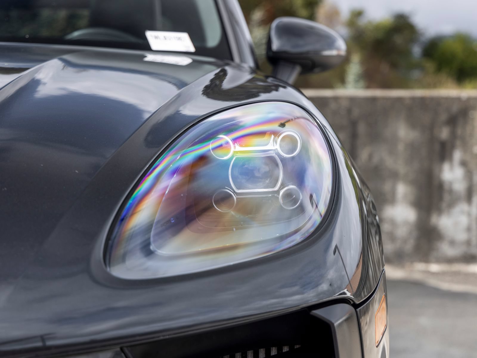 Certified 2021 Porsche Macan S AWD/4WD image 17