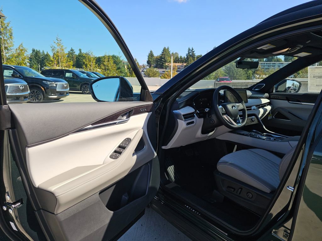 New 2026 INFINITI QX60 Autograph w/ Dark Cargo Package image 22