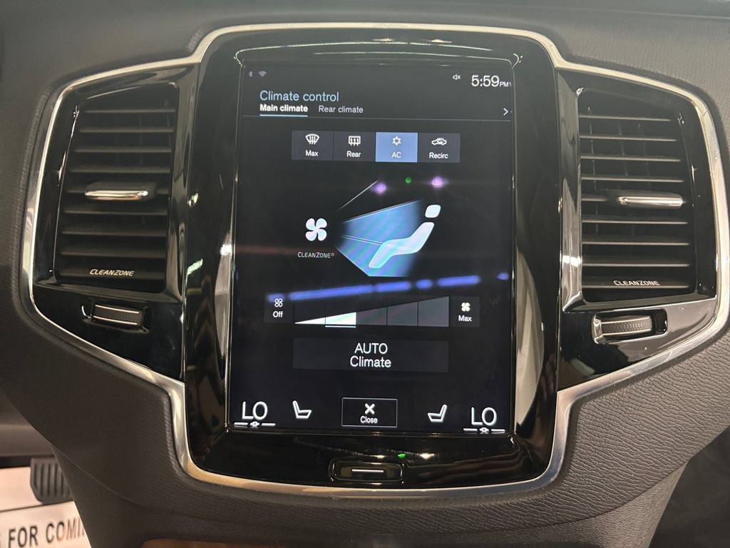 Used 2016 Volvo XC90 T6 Momentum w/ Momentum Plus Package AWD/4WD image 24