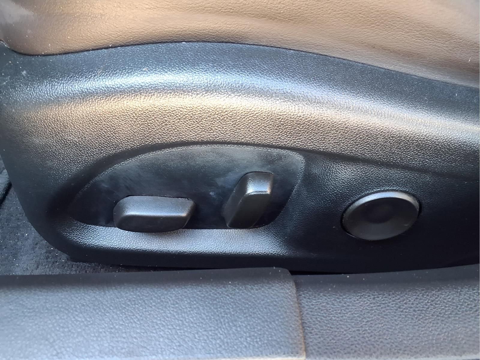 Used 2022 Cadillac CT5 Luxury w/ Sun And Sound Package image 23