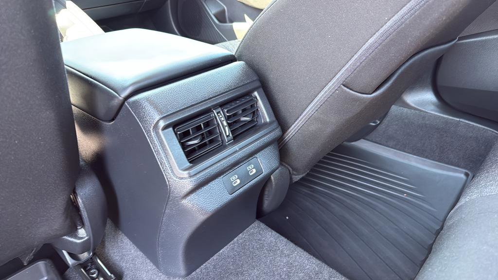 Used 2025 Honda Accord LX image 15