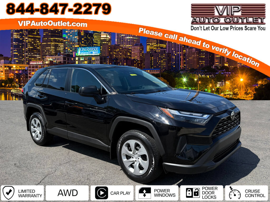 Used 2023 Toyota RAV4 LE AWD/4WD image 1