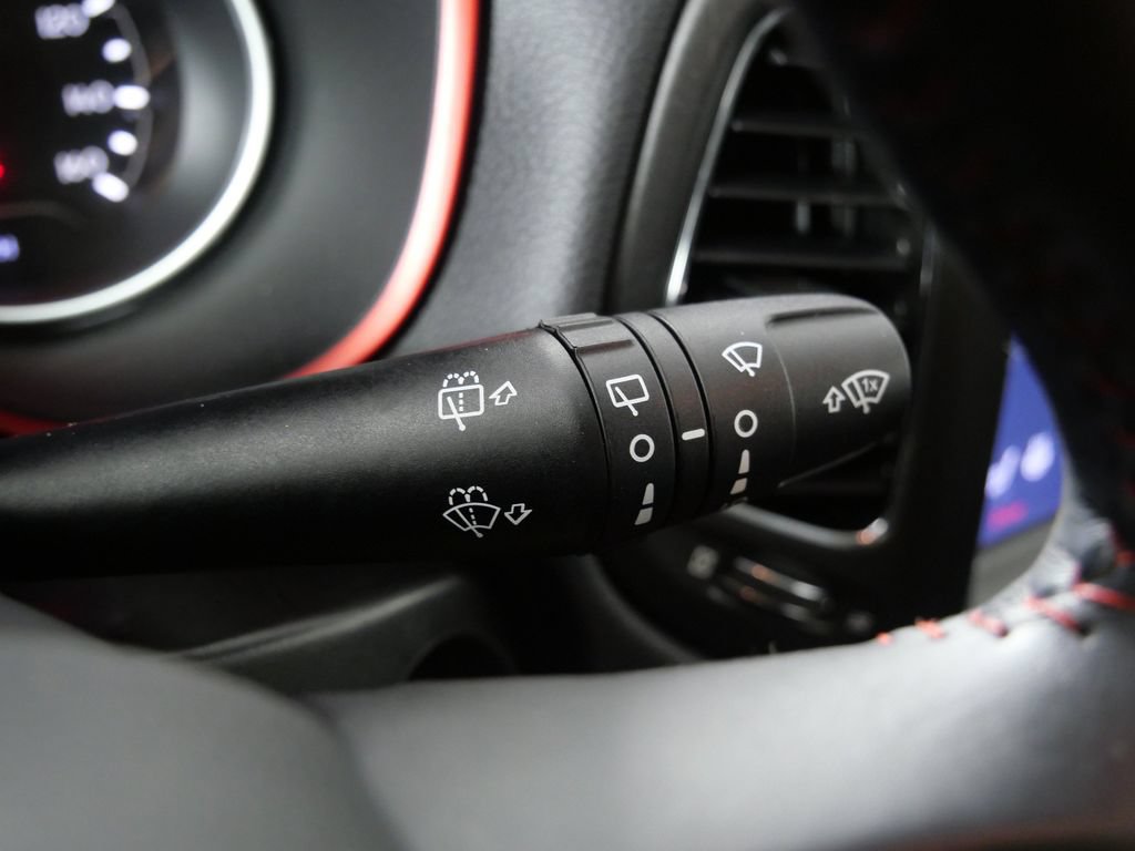 Used 2019 Jeep Compass Trailhawk w/ Leather Interior Group AWD/4WD image 27