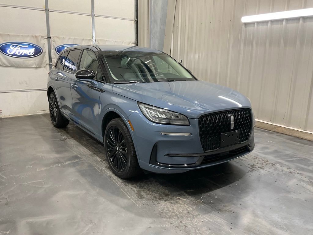 Used 2025 Lincoln Corsair Premiere w/ Equipment Group 101A