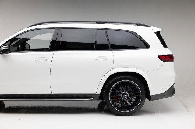 Used 2023 Mercedes-Benz GLS 63 AMG 4MATIC image 17