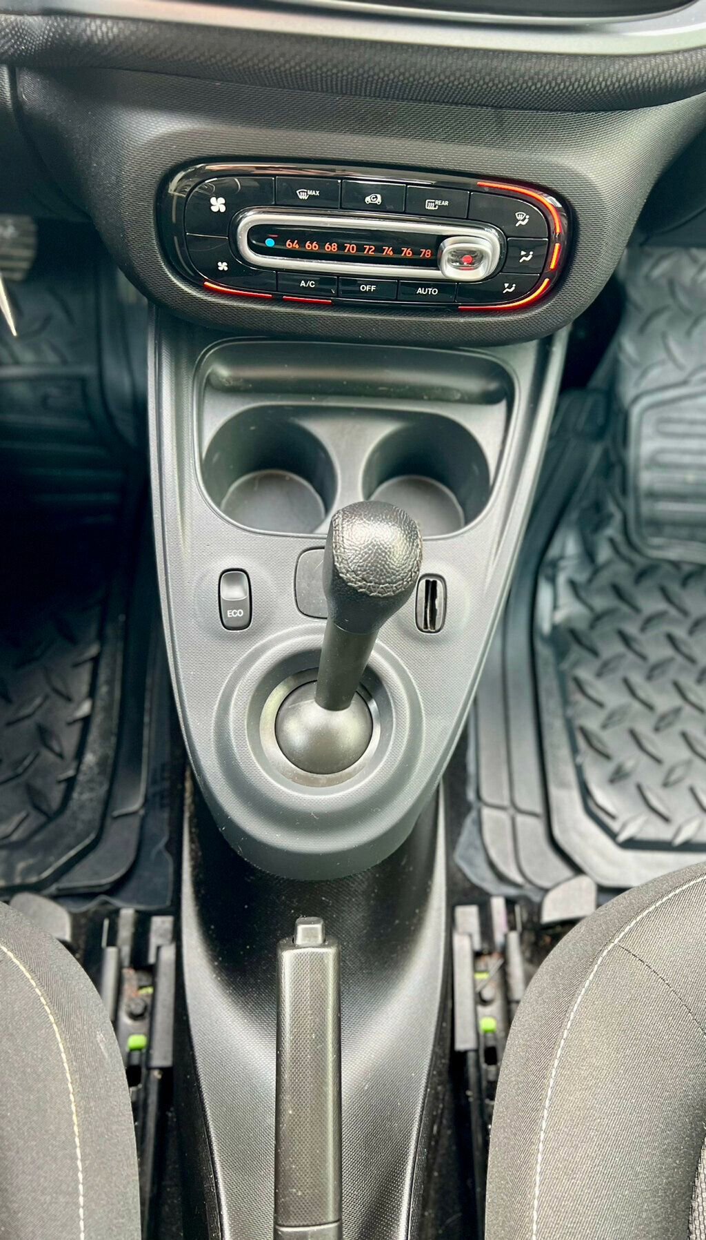 Used 2017 smart fortwo electric drive image 20