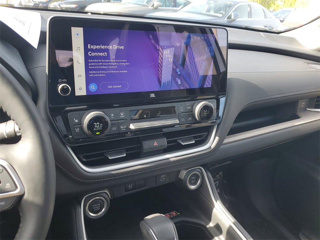 Used 2024 Toyota Grand Highlander Platinum image 12