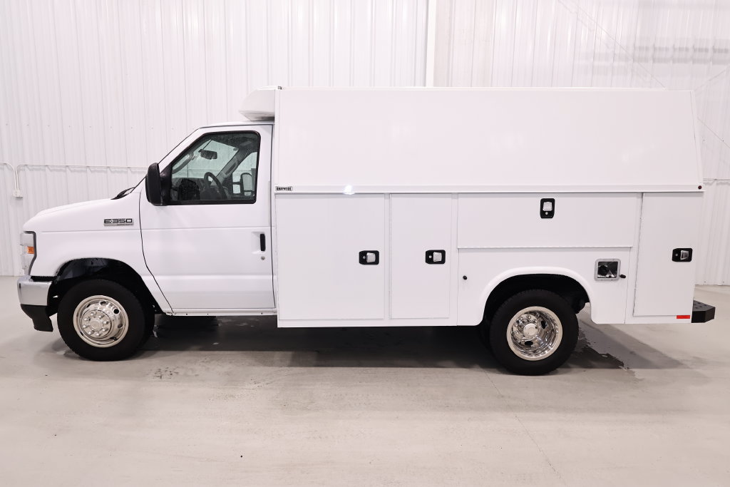 Certified 2024 Ford E-350 and Econoline 350 Super Duty w/ Power Windows & Locks Group RWD image 7