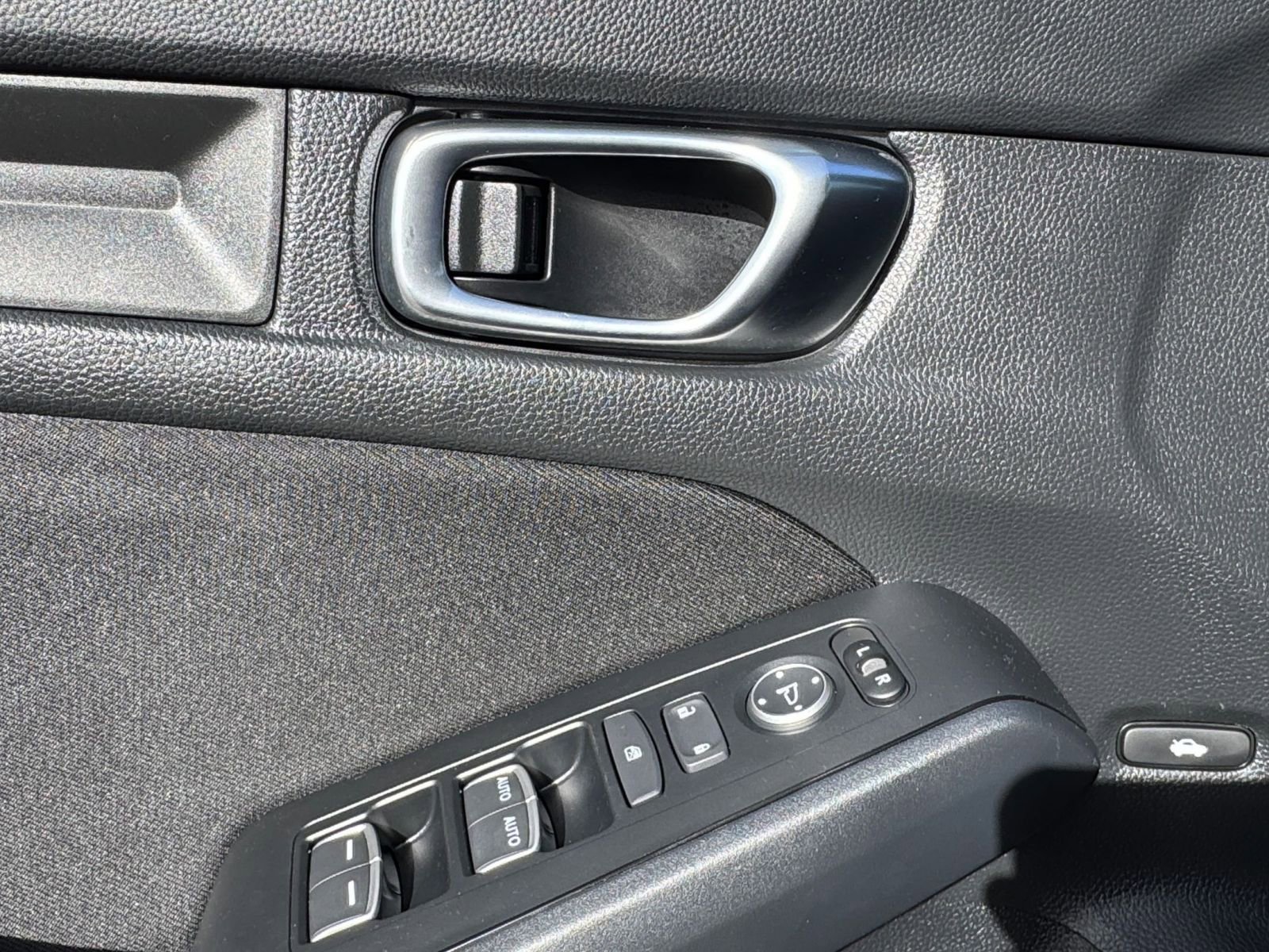 Used 2025 Honda Civic Sport image 20