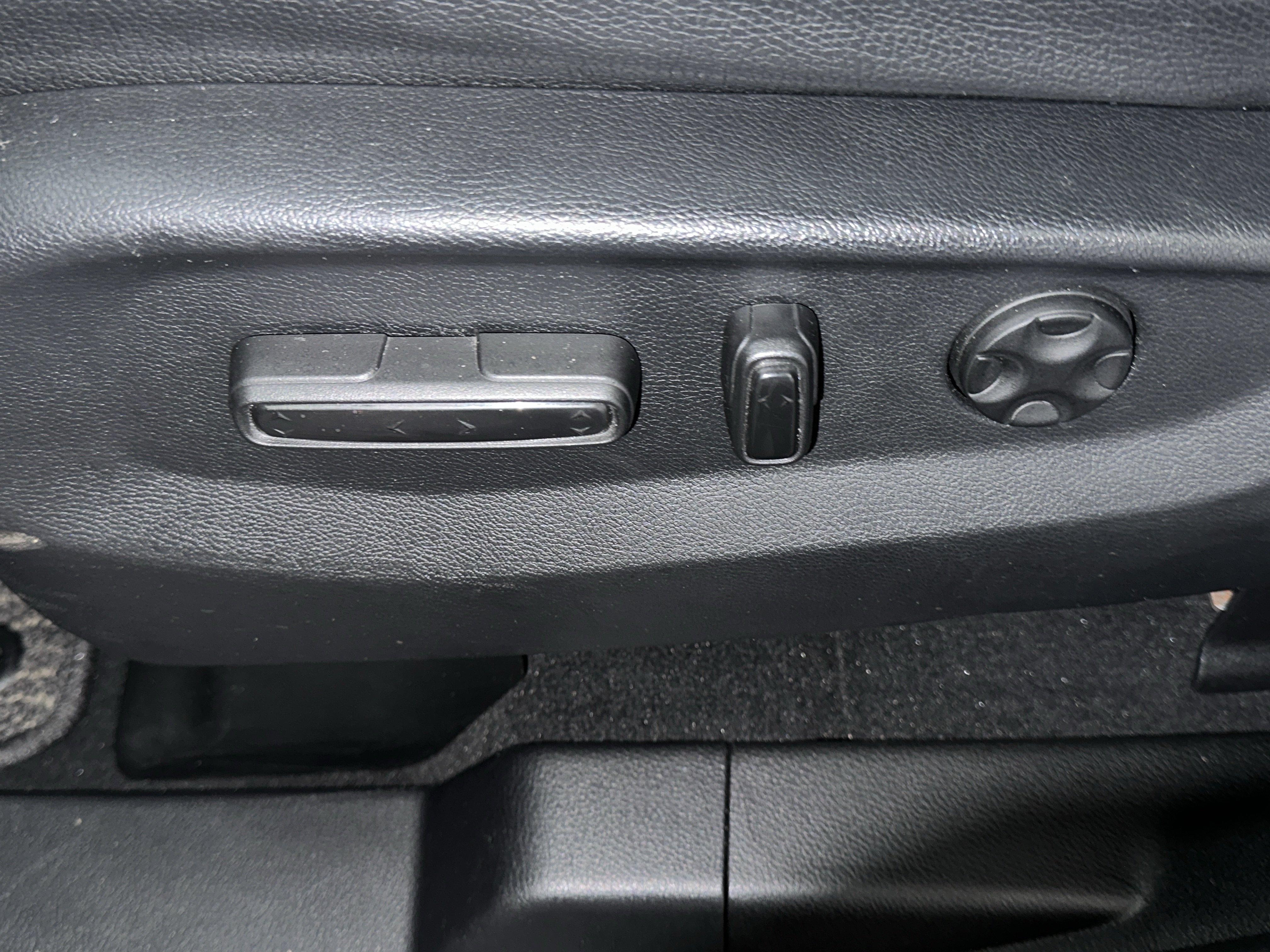 Used 2025 Honda Odyssey EX-L image 18