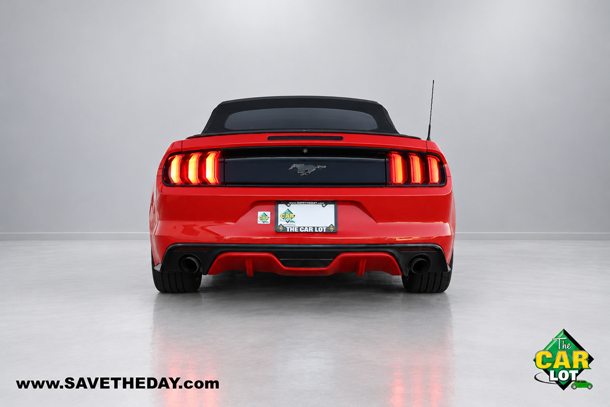Used 2017 Ford Mustang Premium RWD image 7
