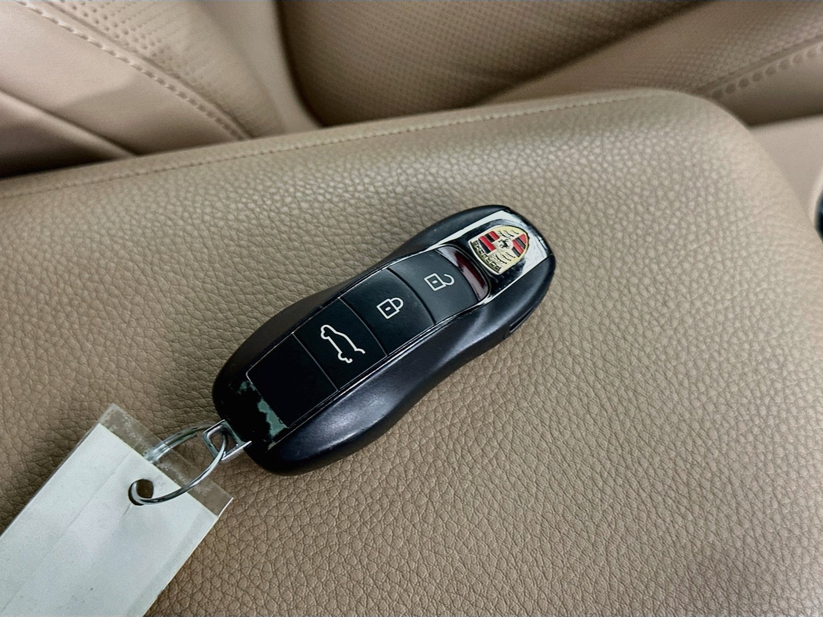 Used 2021 Porsche Macan AWD/4WD image 48